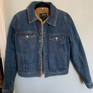 Cute cropped denim jacket
